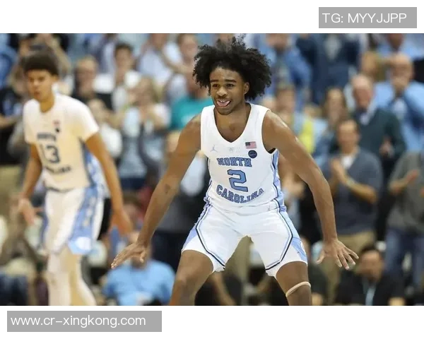 科比怀特备受瞩目但目前交易进展仍未实质性推进